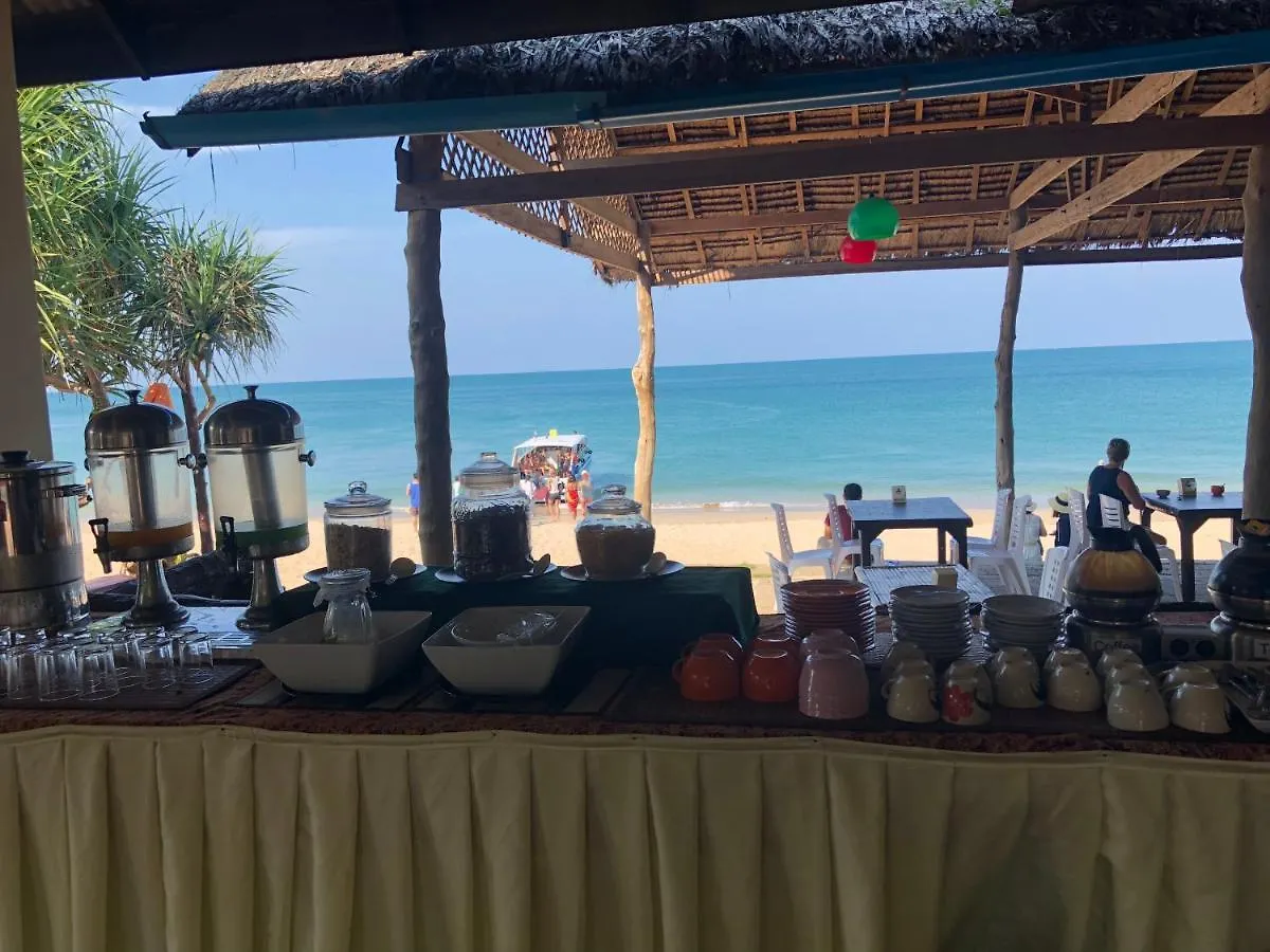 Lanta Seafront Resort Ко-Ланта 3*,