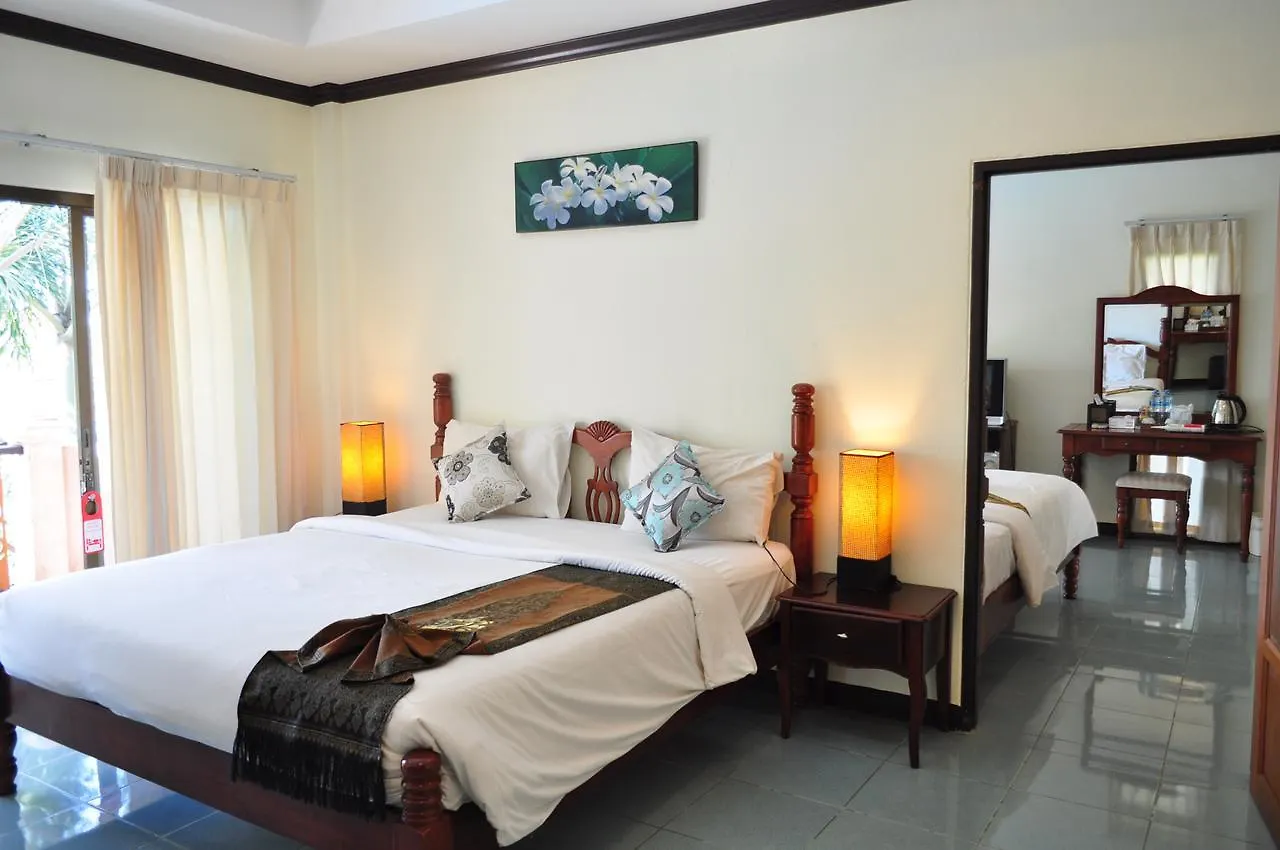 Lanta Seafront Resort Ko Lanta 3*,