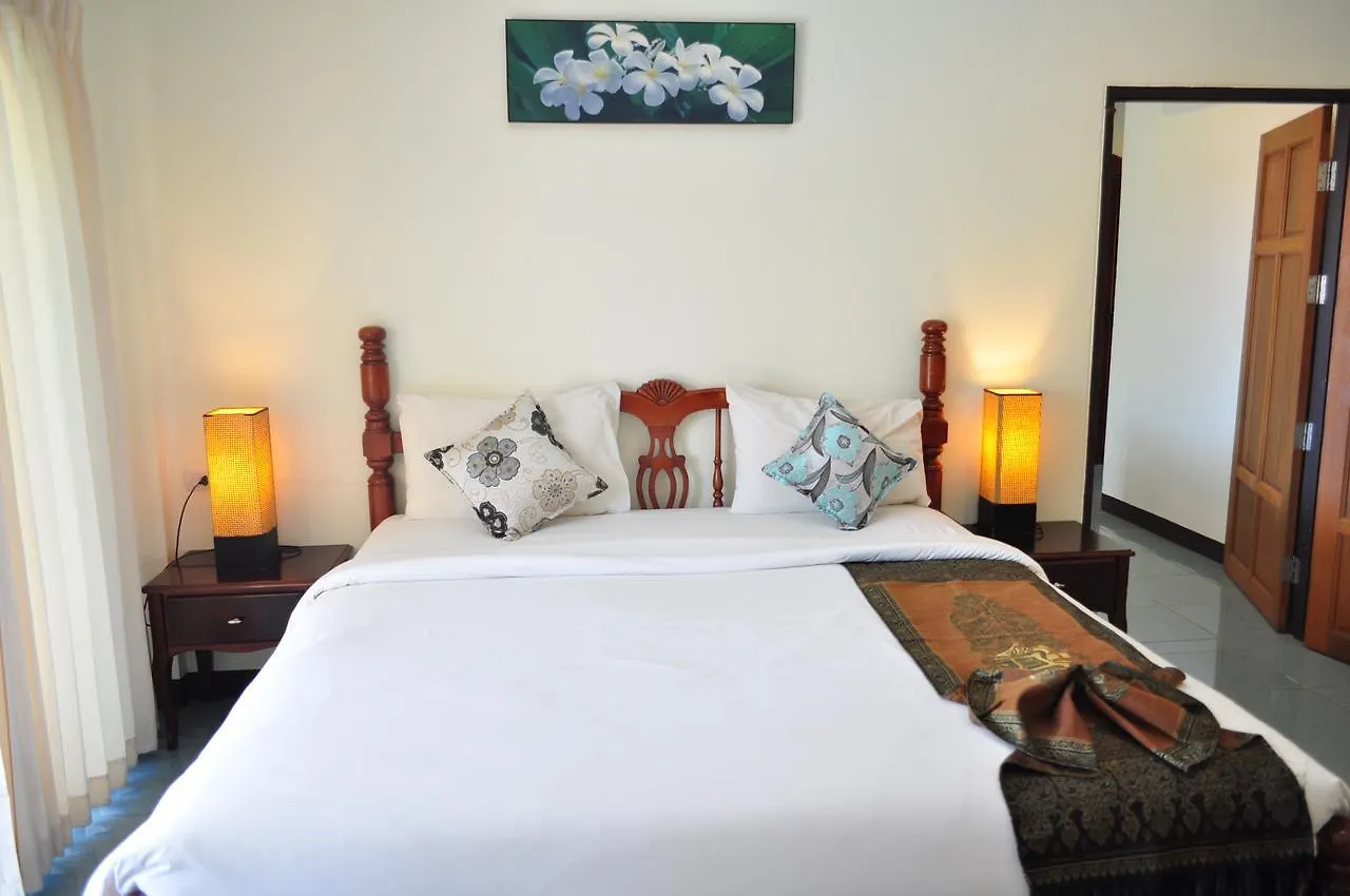 ***  Lanta Seafront Resort Ko Lanta Tajlandia