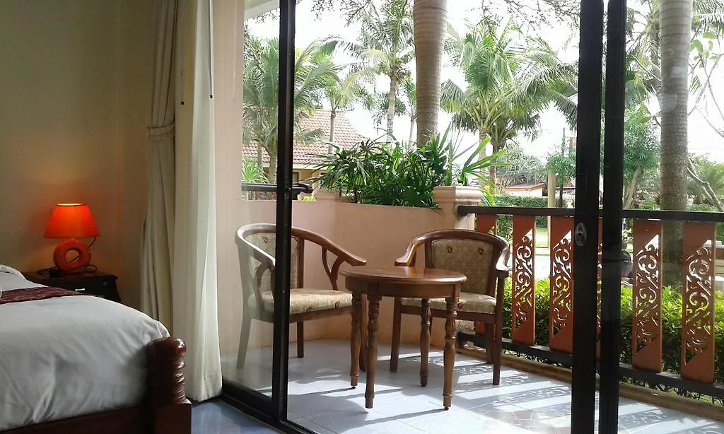 Lanta Seafront Resort Koh Lanta 3*,