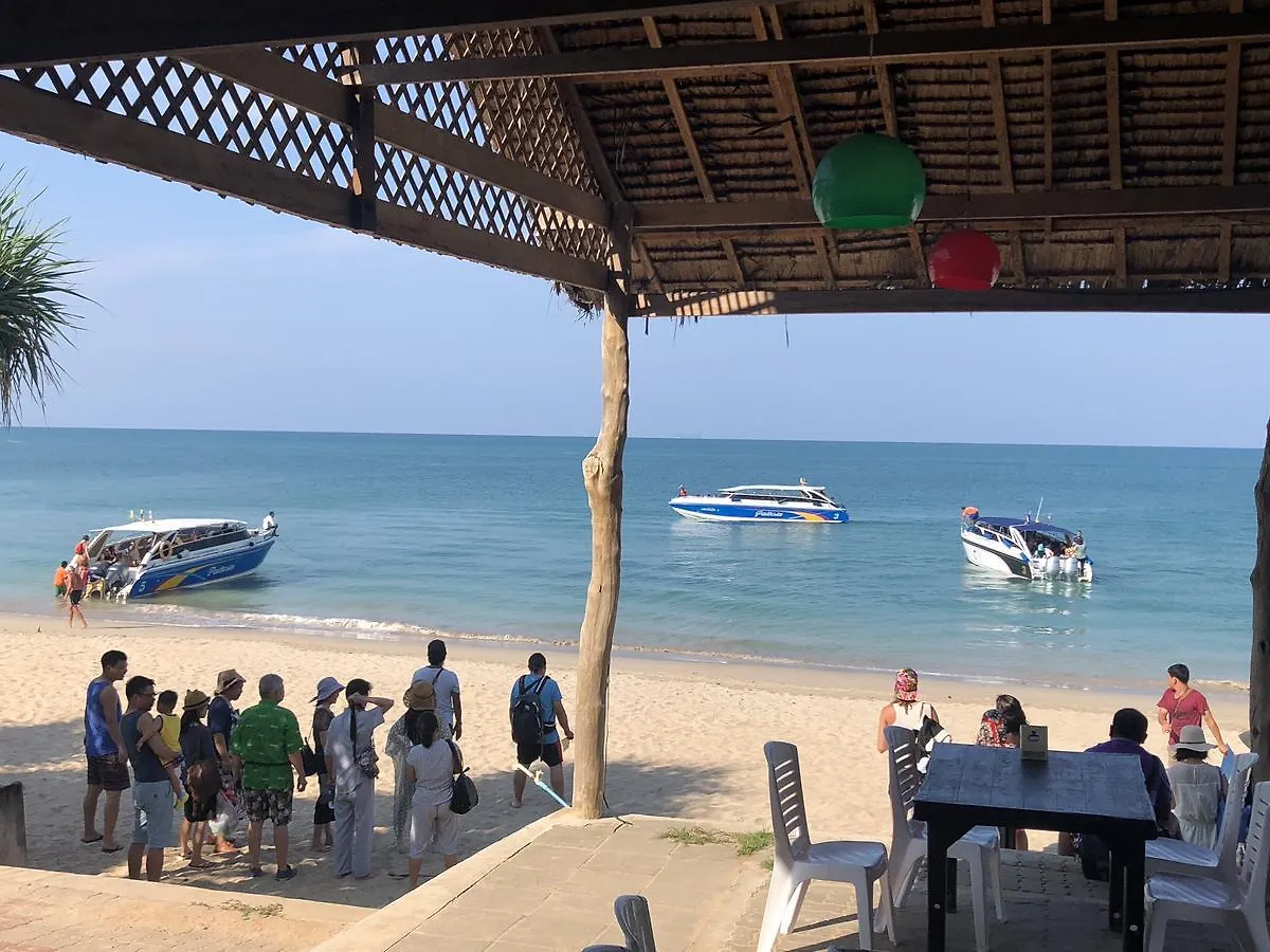 Lanta Seafront Resort Koh Lanta